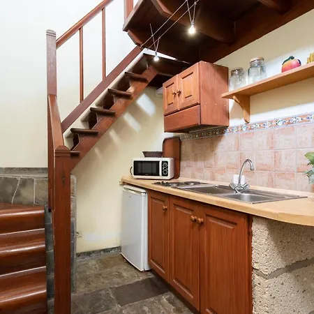 Homelike Century Nature House Arafo