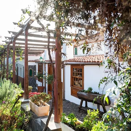 Homelike Century Nature House Feriehus Arafo